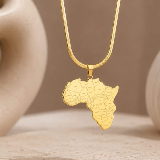 f3j543j54gh31 Africa Map Pendant Necklace